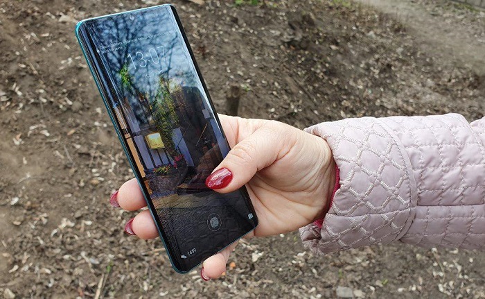 The Most Interesting Features of The Smart Phone Huawei P30 Pro