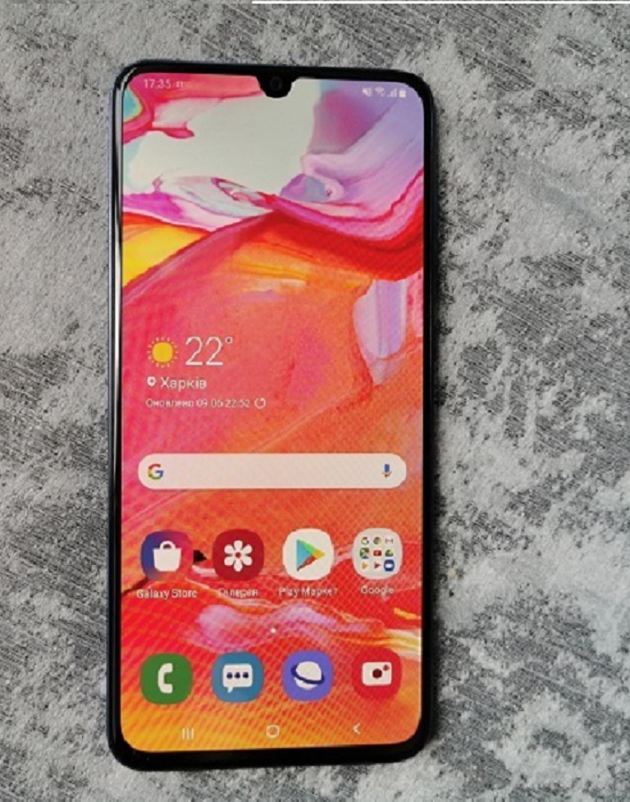 Samsung Galaxy A70 Review