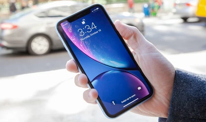 iPhone XR or Google Pixel 3a What to choose?