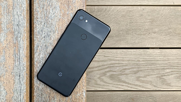 both Pixel 3a and iPhone XR each received one main camera sensor
