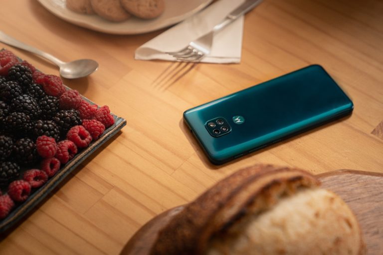 Motorola Moto G9 Plus and G9 Play launched in the UK