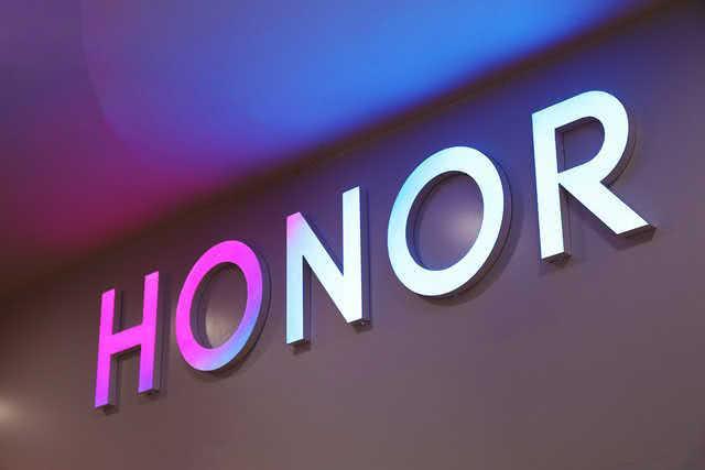 Honor to face new challenges by competing against its ex-parent company Huawei
