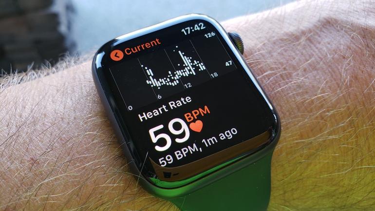Apple Watch saves the life of a British cyclist caught in a flooded river