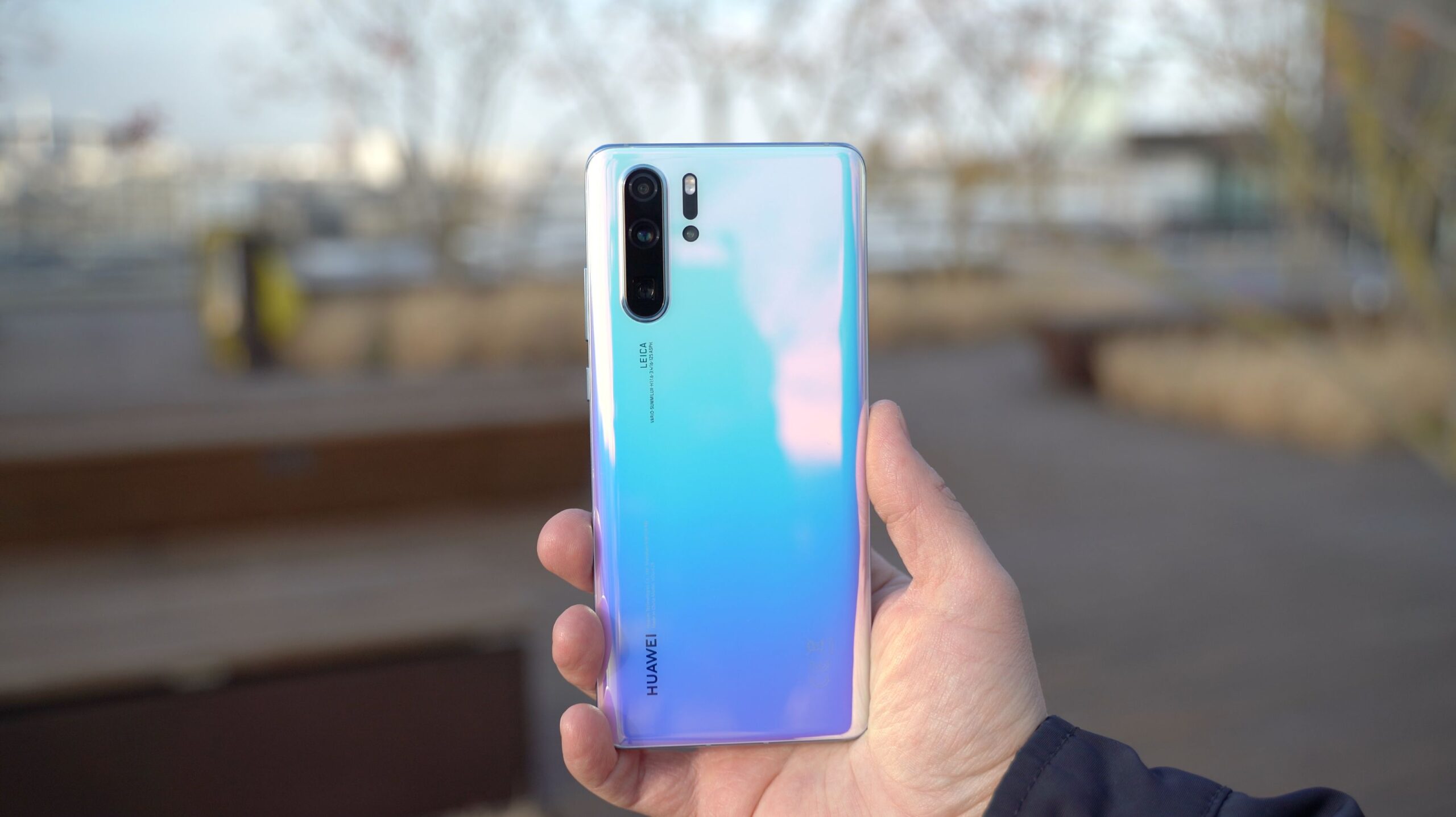 HUAWEI P30 and P30 Pro are receiving EMUI 11 Global Stable update