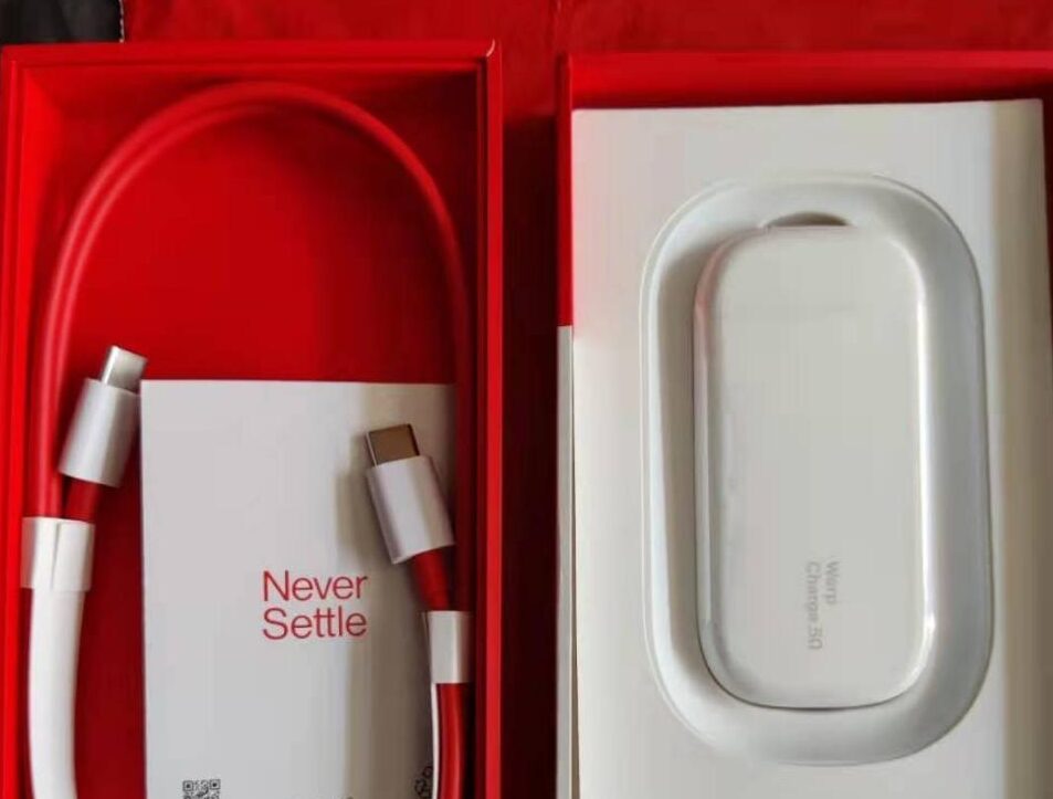 Photos of OnePlus Warp Charge 50 evoke a familiar feeling