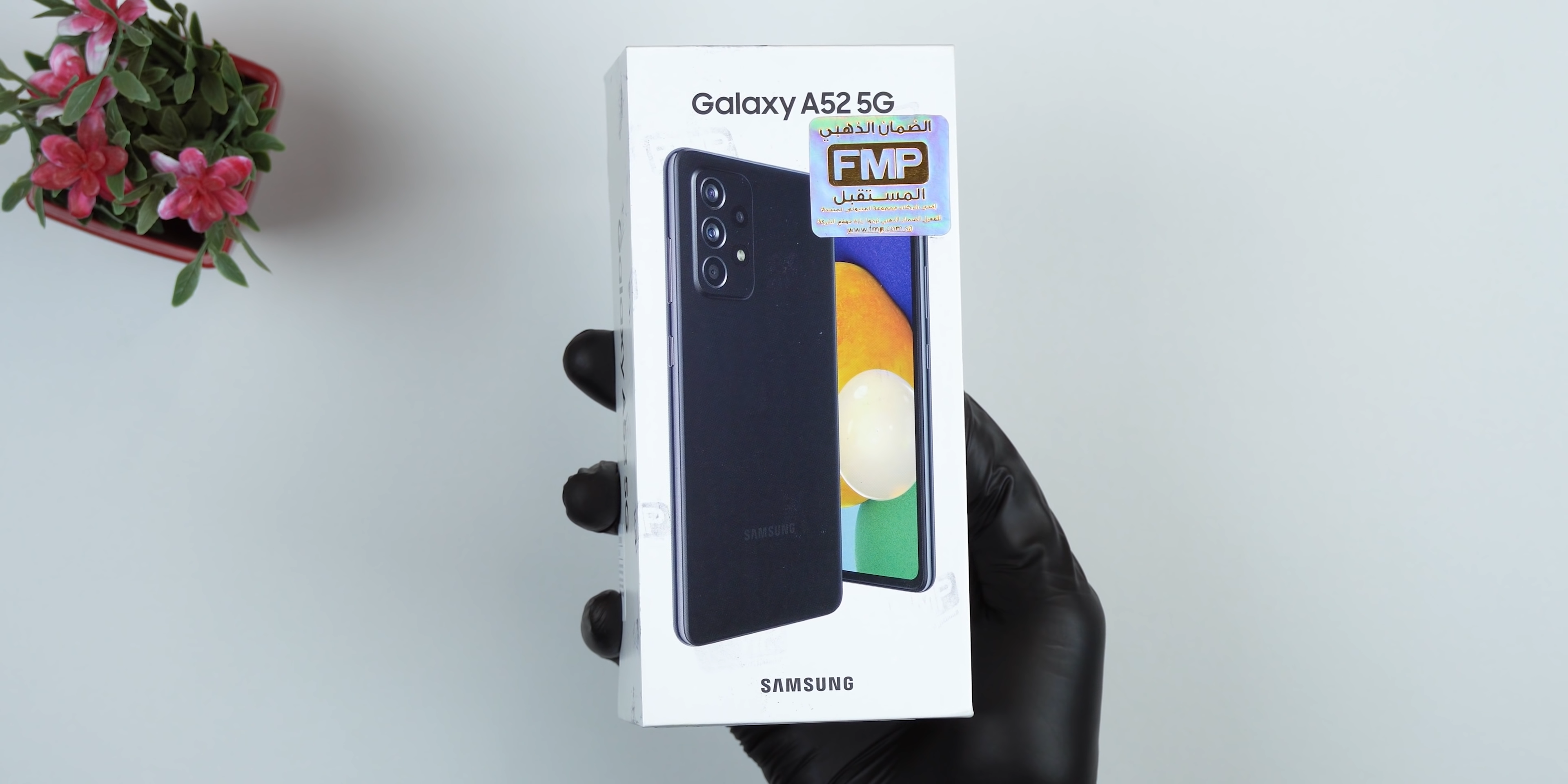 Samsung Galaxy A52 5G early unboxing video reveals in-box contents, camera features, & more