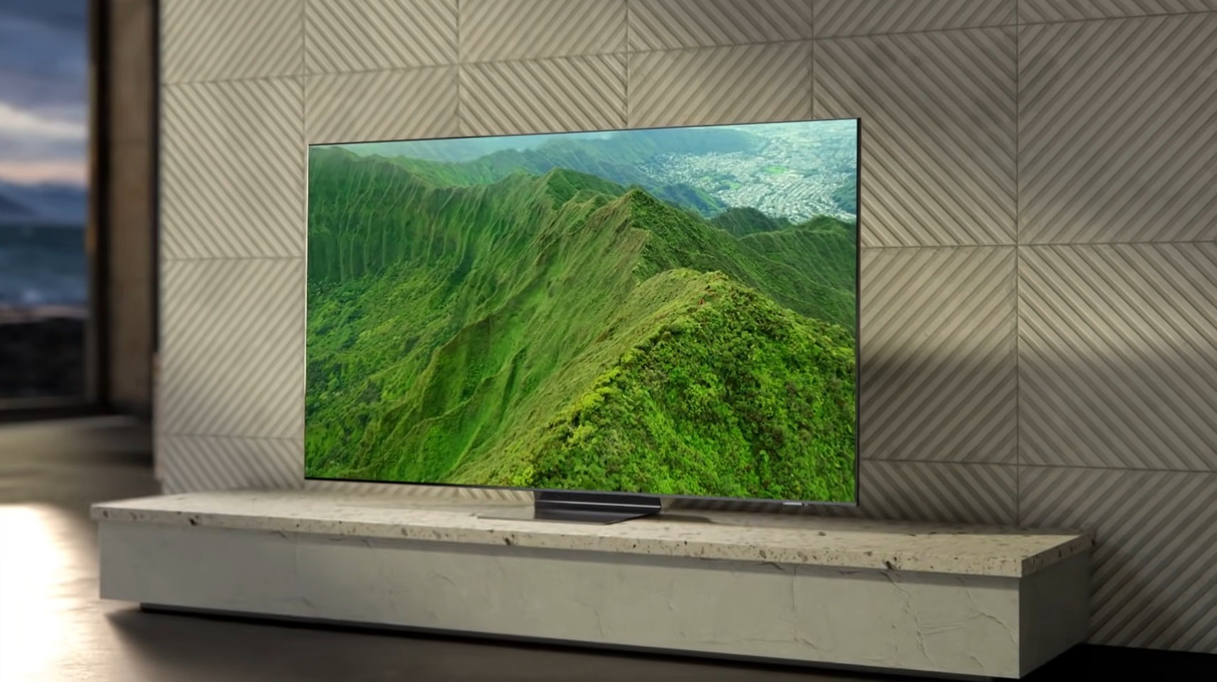 Discover Samsung Week lets you buy a Samsung Neo QLED 4K Smart TV for just $360!
