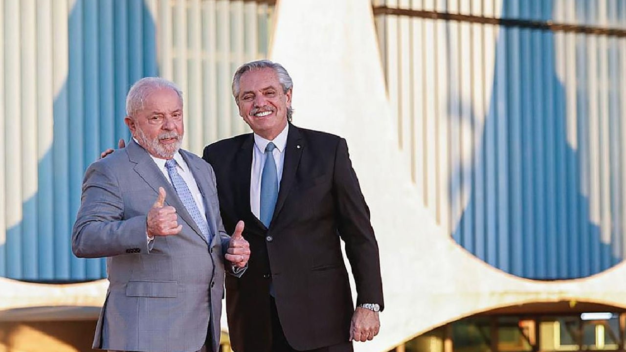 Brazilian President Lula to Act as BRICS Liaison to Help Argentina, Discusses Credit Line in Brazilian Reals
